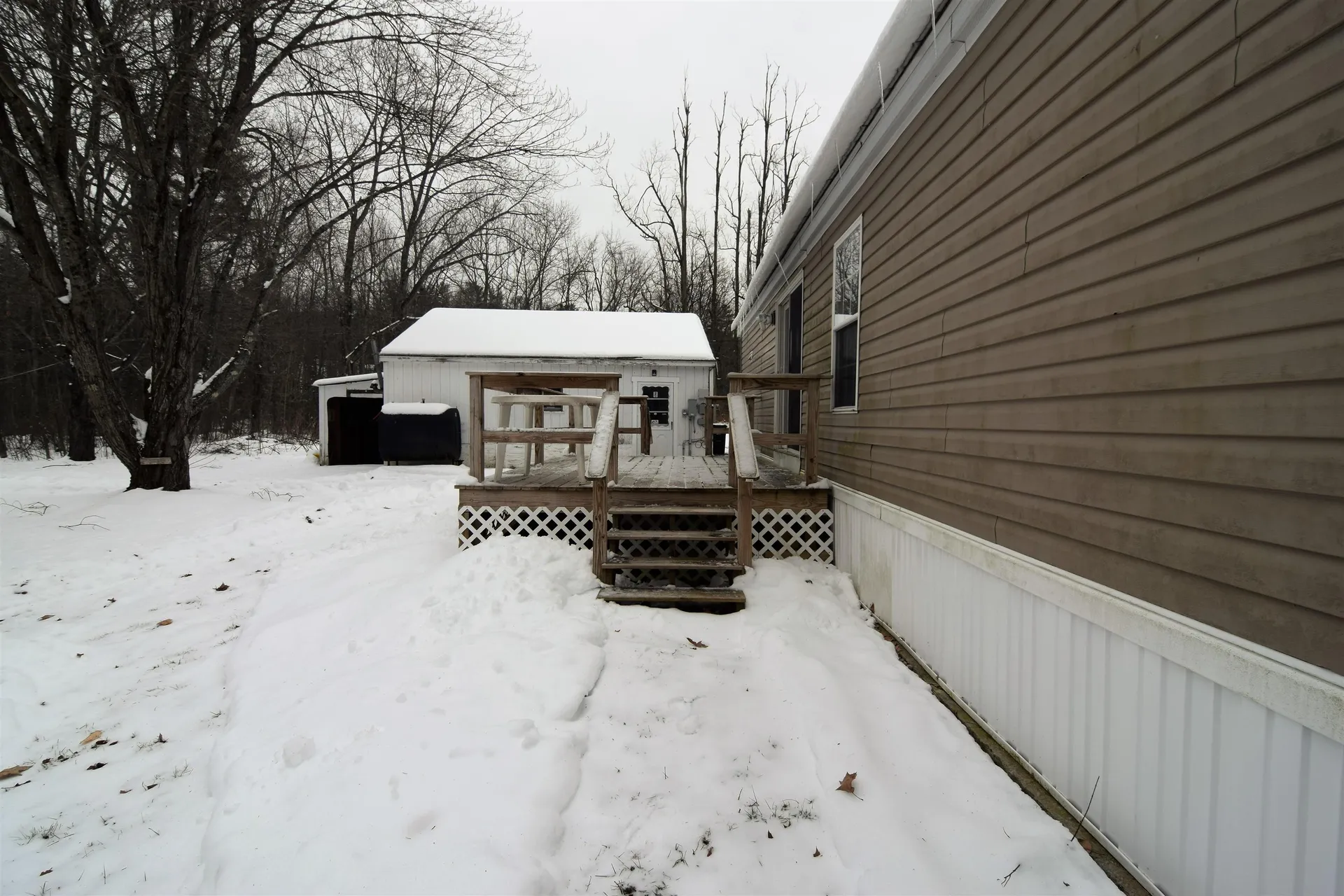 645 Lockehaven Road Enfield NH 03748