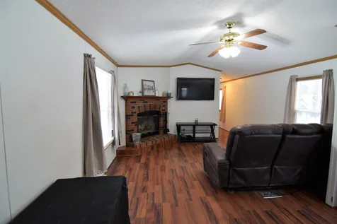 645 Lockehaven Road Enfield NH 03748