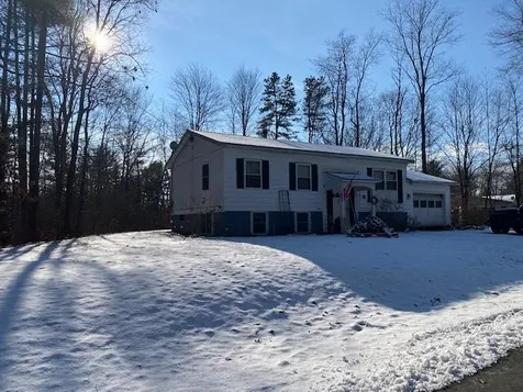 10 Rosemont Drive Hinsdale NH 03451