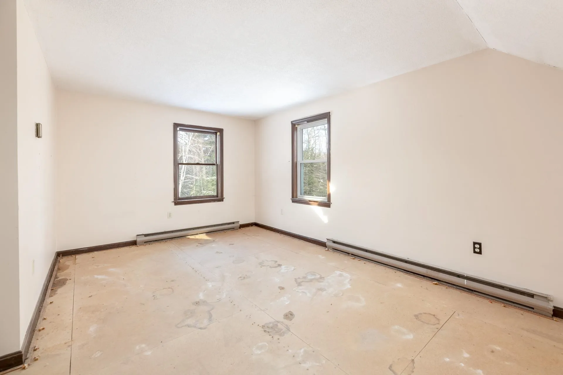 12 Rosewood Drive Bow NH 03304