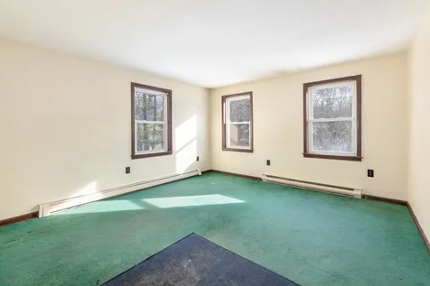 12 Rosewood Drive Bow NH 03304