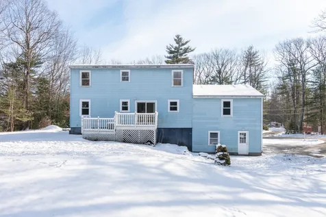 12 Rosewood Drive Bow NH 03304