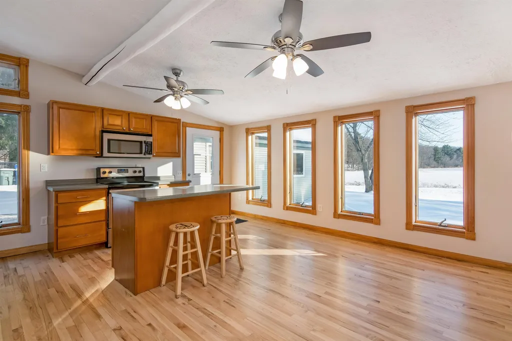 2704 Main Street Fairfax VT 05454