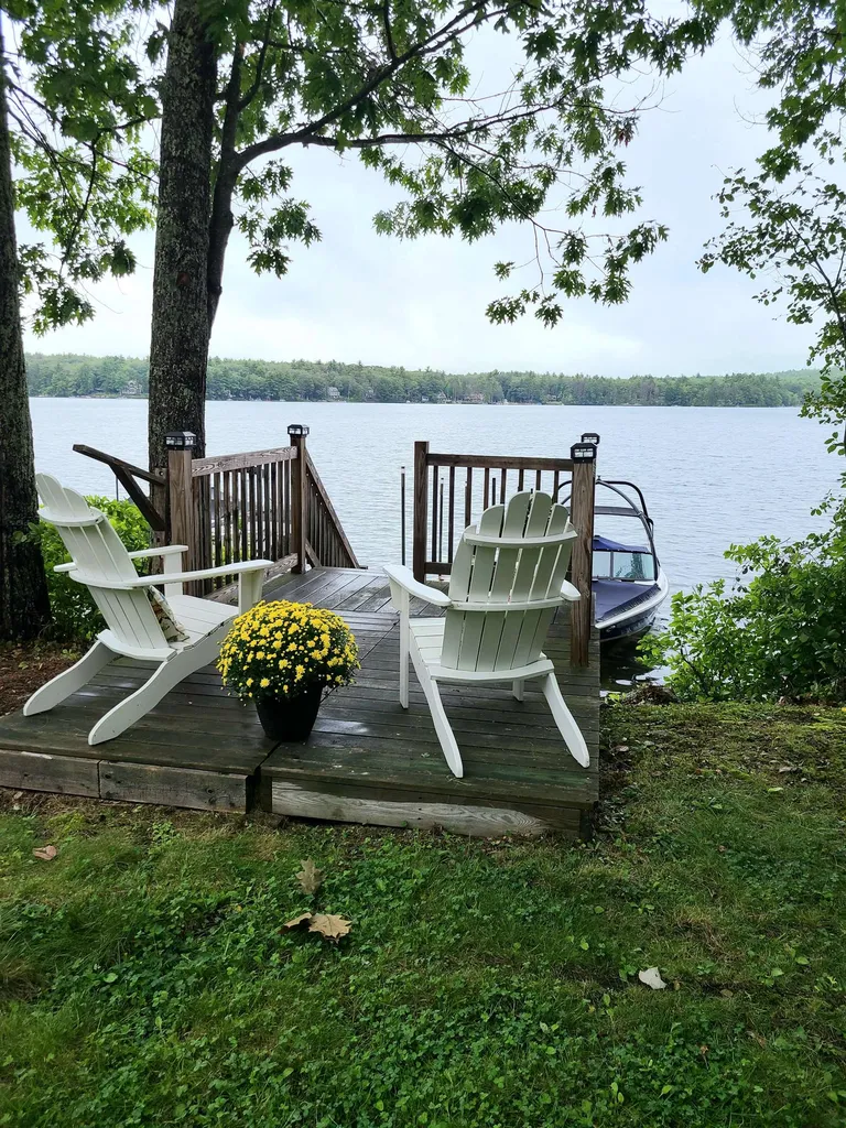 10 Scott Lane Deerfield NH 03037