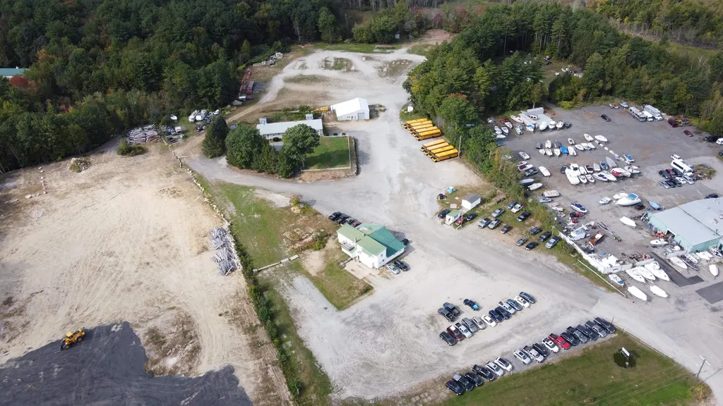 62 Route 125 Brentwood NH 03833