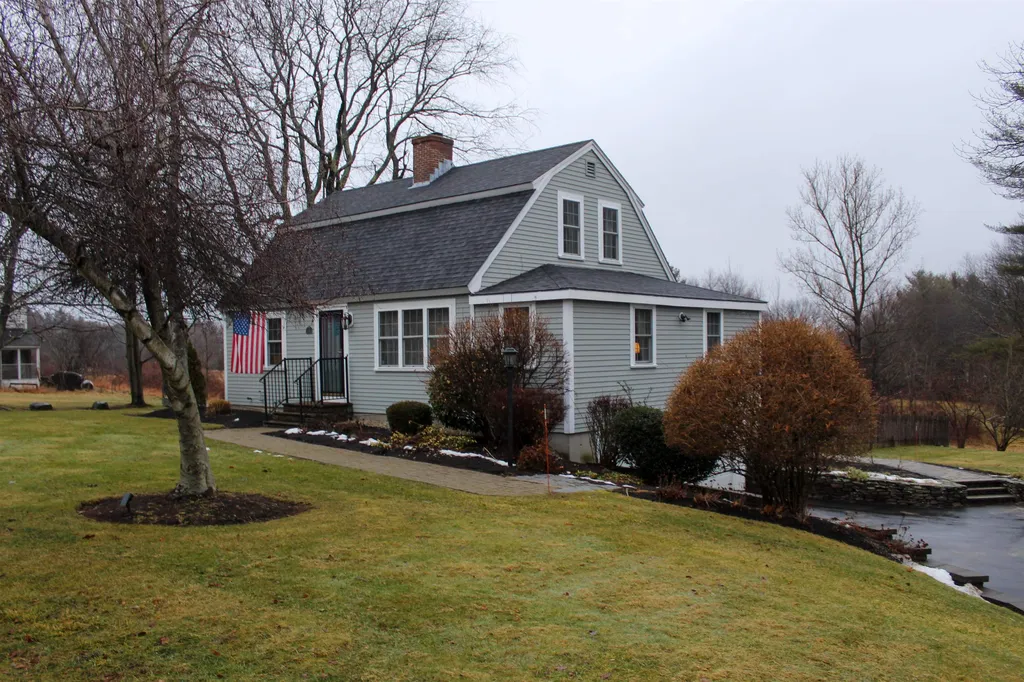 296 Dover Point Road Dover NH 03820