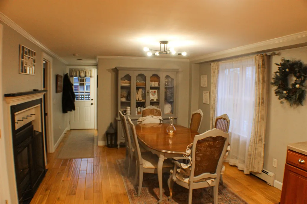296 Dover Point Road Dover NH 03820