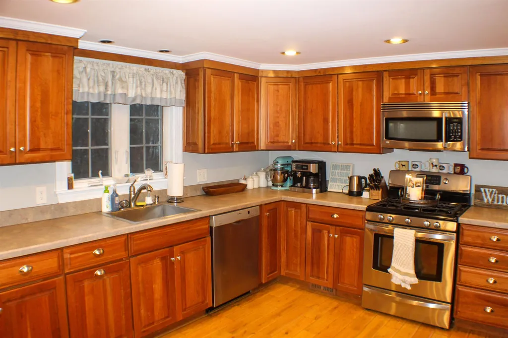 296 Dover Point Road Dover NH 03820