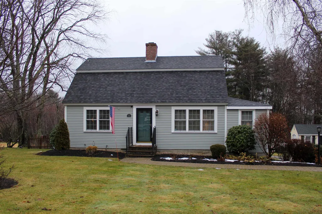 296 Dover Point Road Dover NH 03820