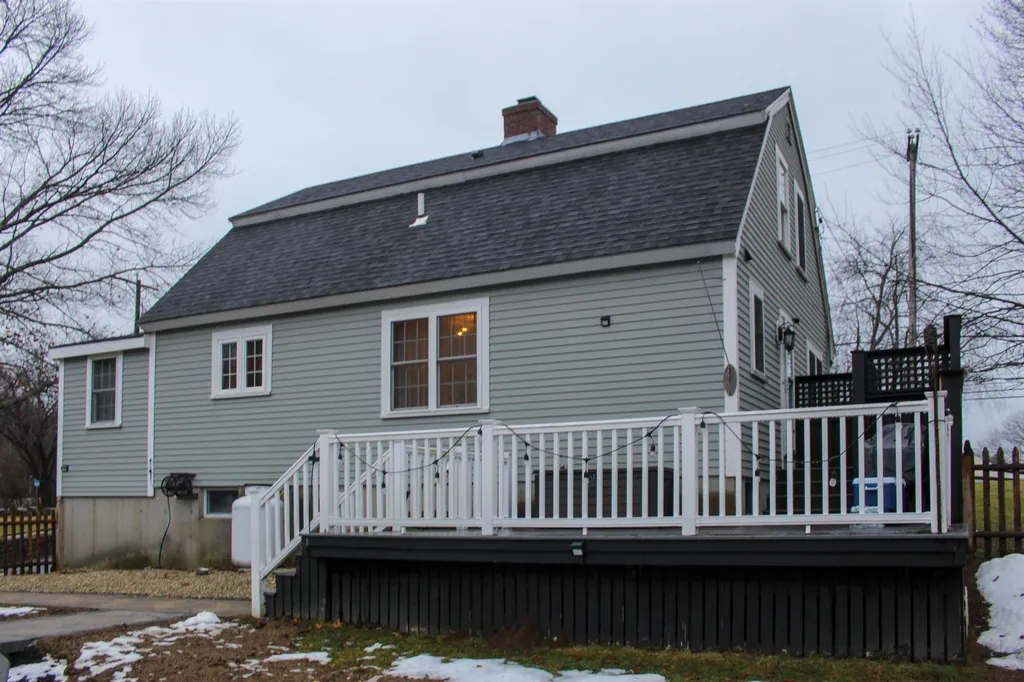 296 Dover Point Road Dover NH 03820