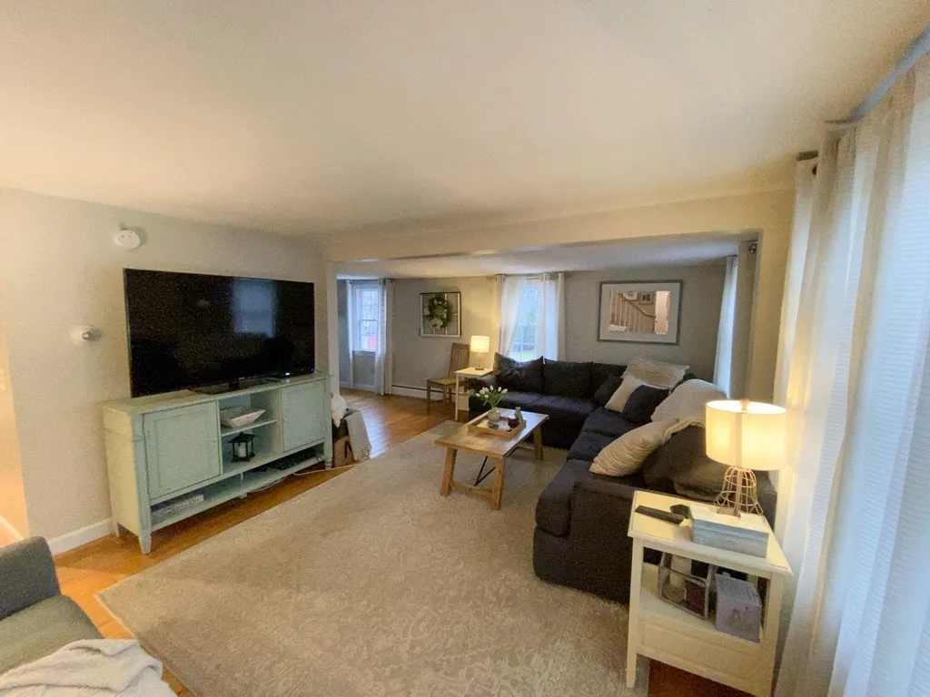 296 Dover Point Road Dover NH 03820