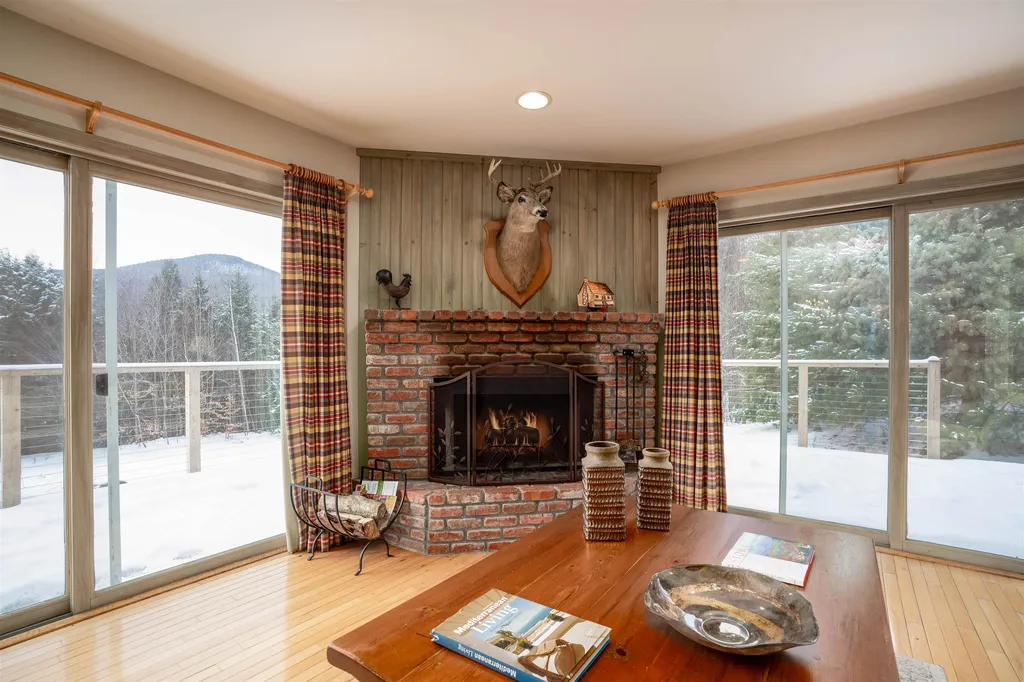 250 Hoadley Brook Lane Stowe VT 05672