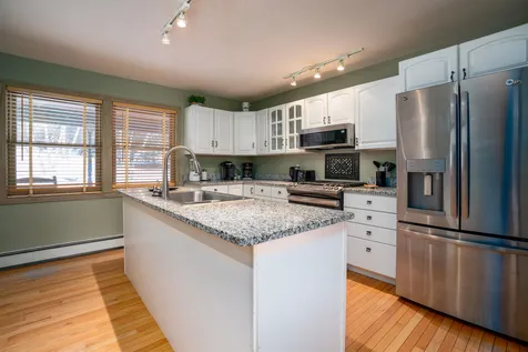 250 Hoadley Brook Lane Stowe VT 05672