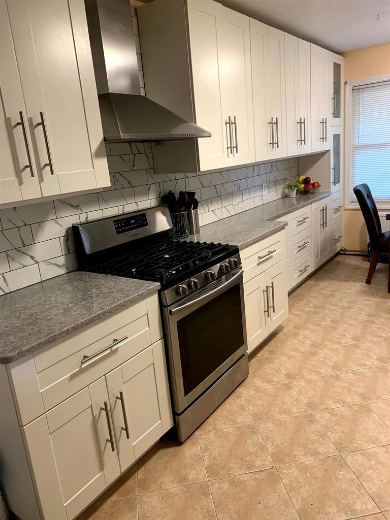 2 Barrows Street Lebanon NH 03766