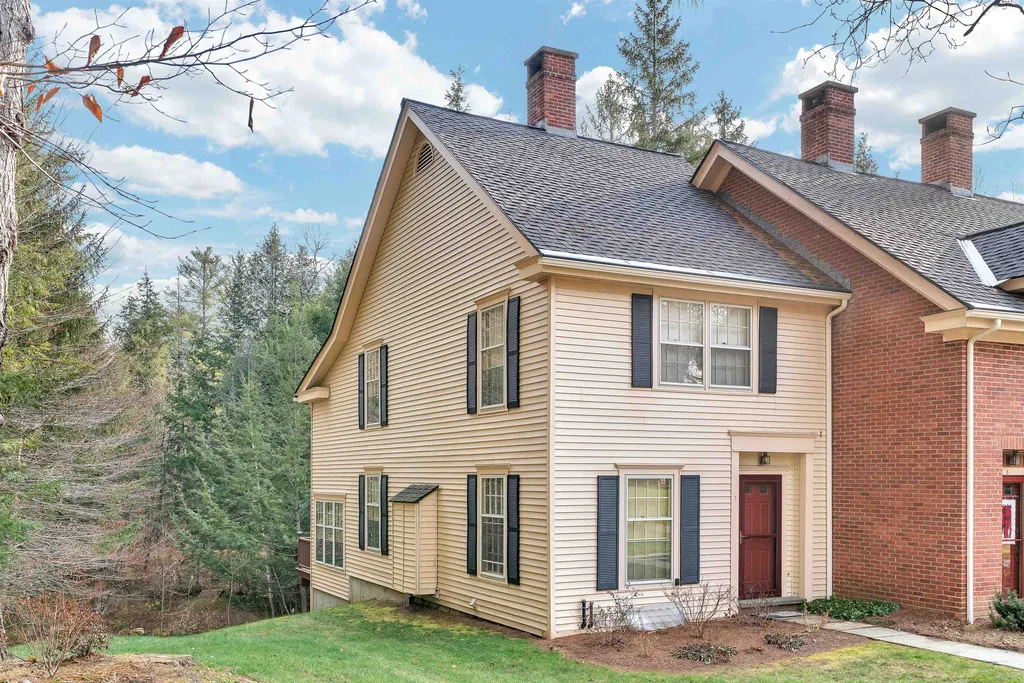 7 Townhouse Way Woodstock VT 05091