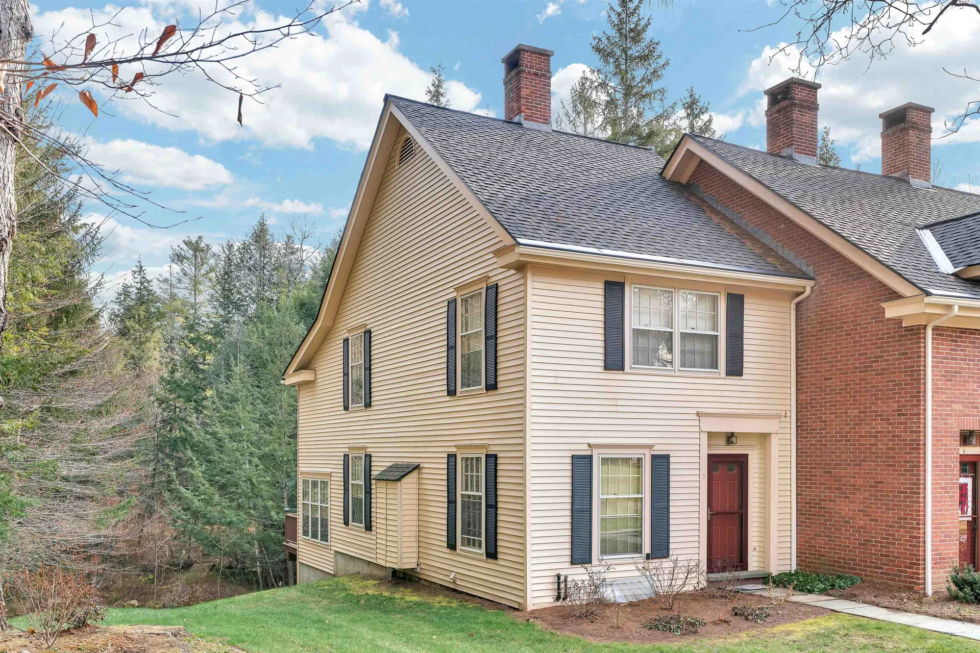 7 Townhouse Way Woodstock VT 05091