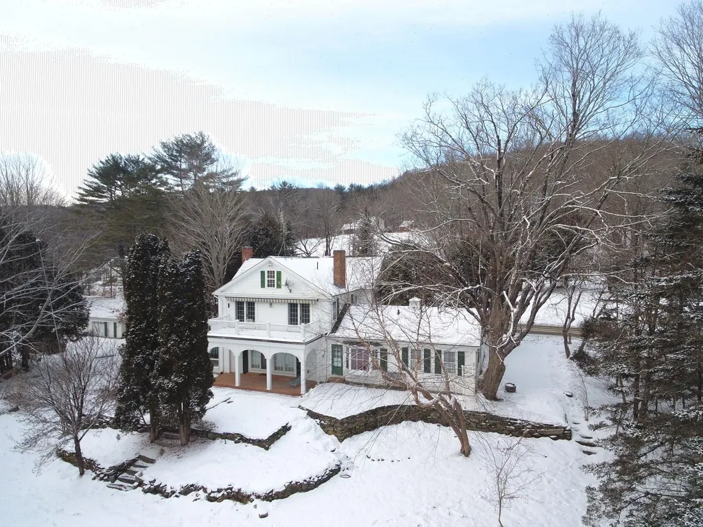 173 Lower Waterford Road Waterford, VT Real Estate MLS 4894692