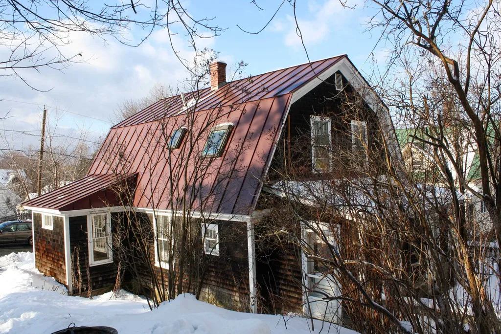 71 Elm Street Lebanon NH 03766