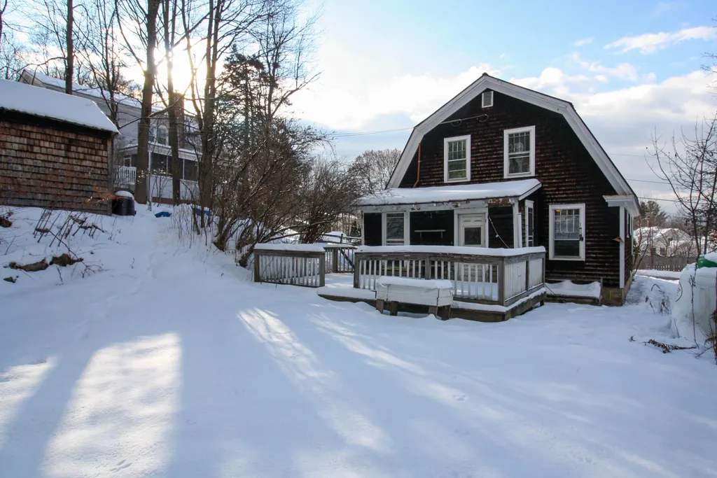 71 Elm Street Lebanon NH 03766