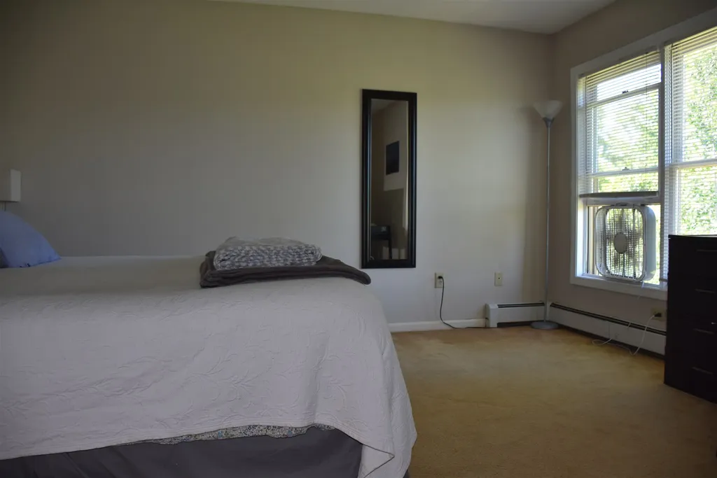 39 Potter Lane Enfield NH 03748