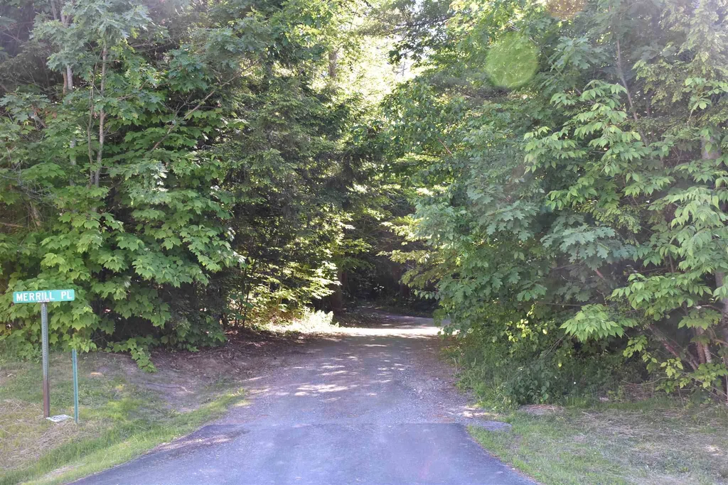 39 Potter Lane Enfield NH 03748