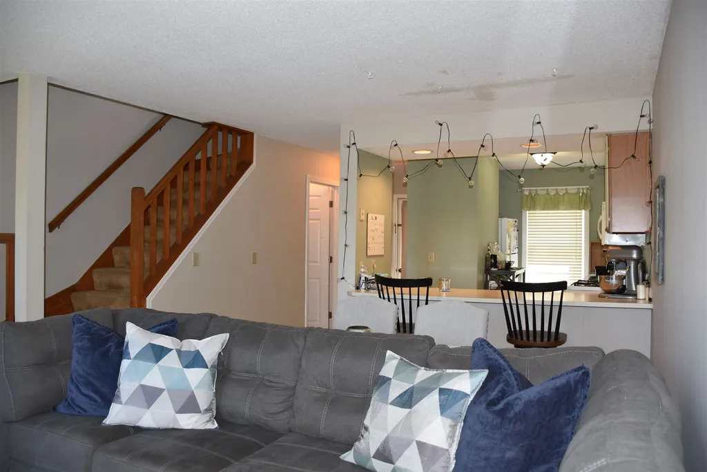 39 Potter Lane Enfield NH 03748