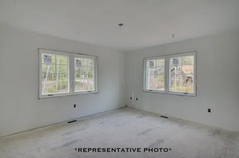 168 Old Bartlett Road Conway NH 03860