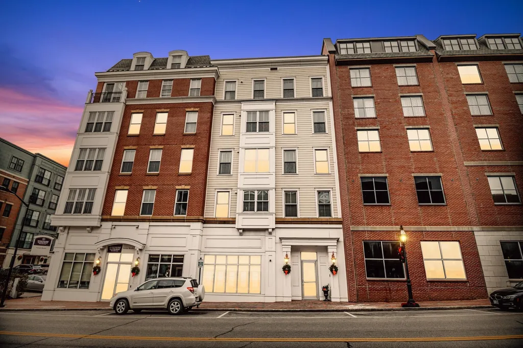 77 Hanover Street Portsmouth NH 03801