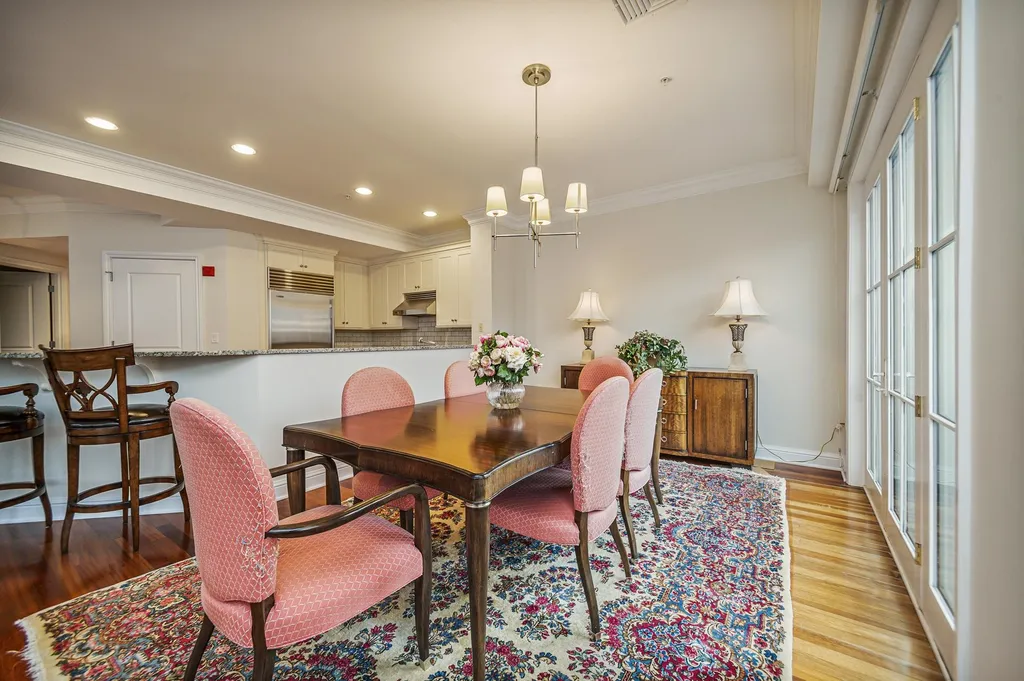 77 Hanover Street Portsmouth NH 03801