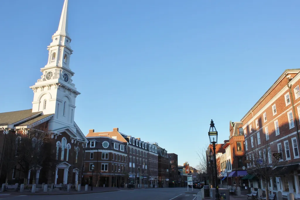 77 Hanover Street Portsmouth NH 03801