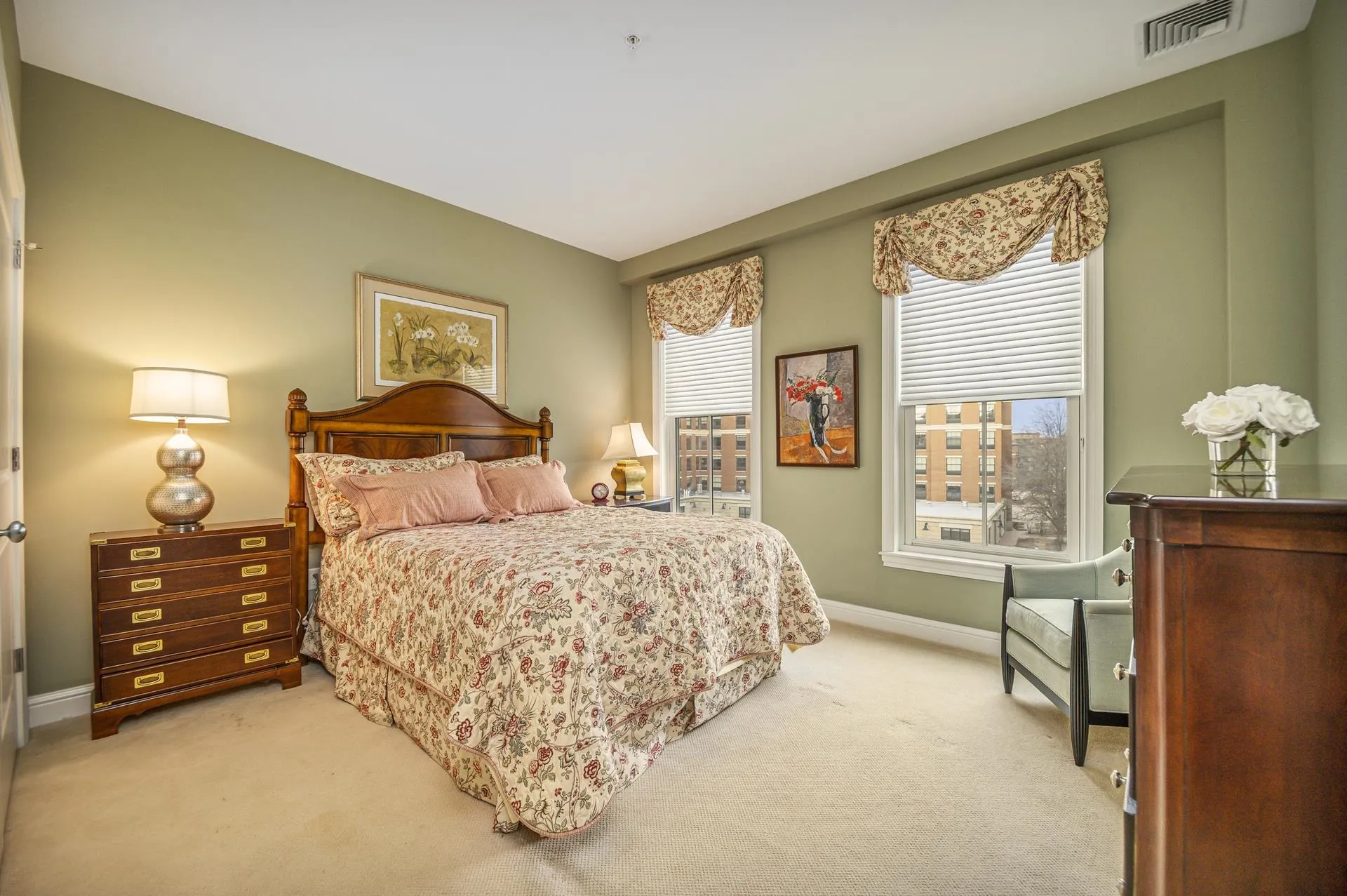 77 Hanover Street Portsmouth NH 03801