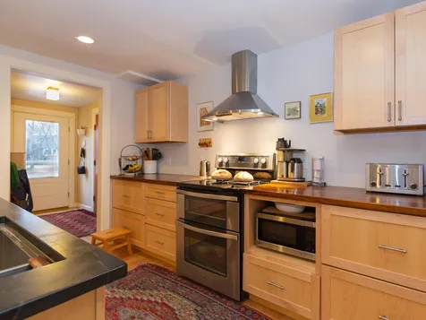 11 Thompson Lane Durham NH 03824