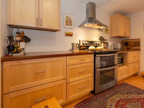 11 Thompson Lane Durham NH 03824