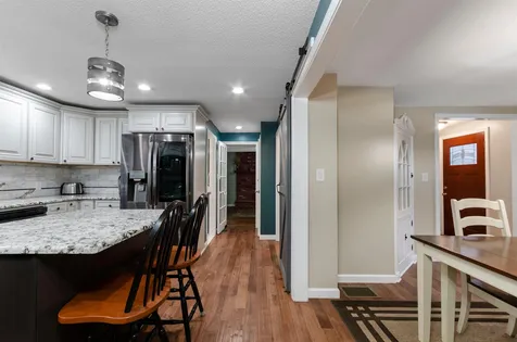8 Rockwood Terrace Auburn NH 03032