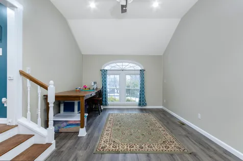 8 Rockwood Terrace Auburn NH 03032