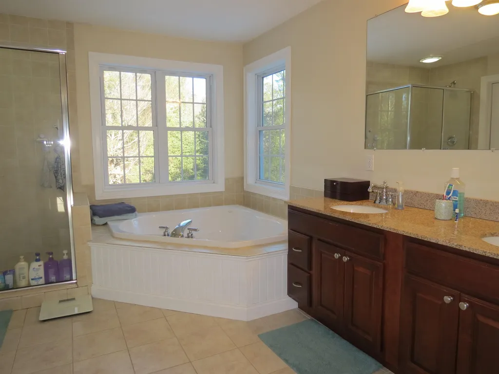 23 Adams Way Middleton NH 03887