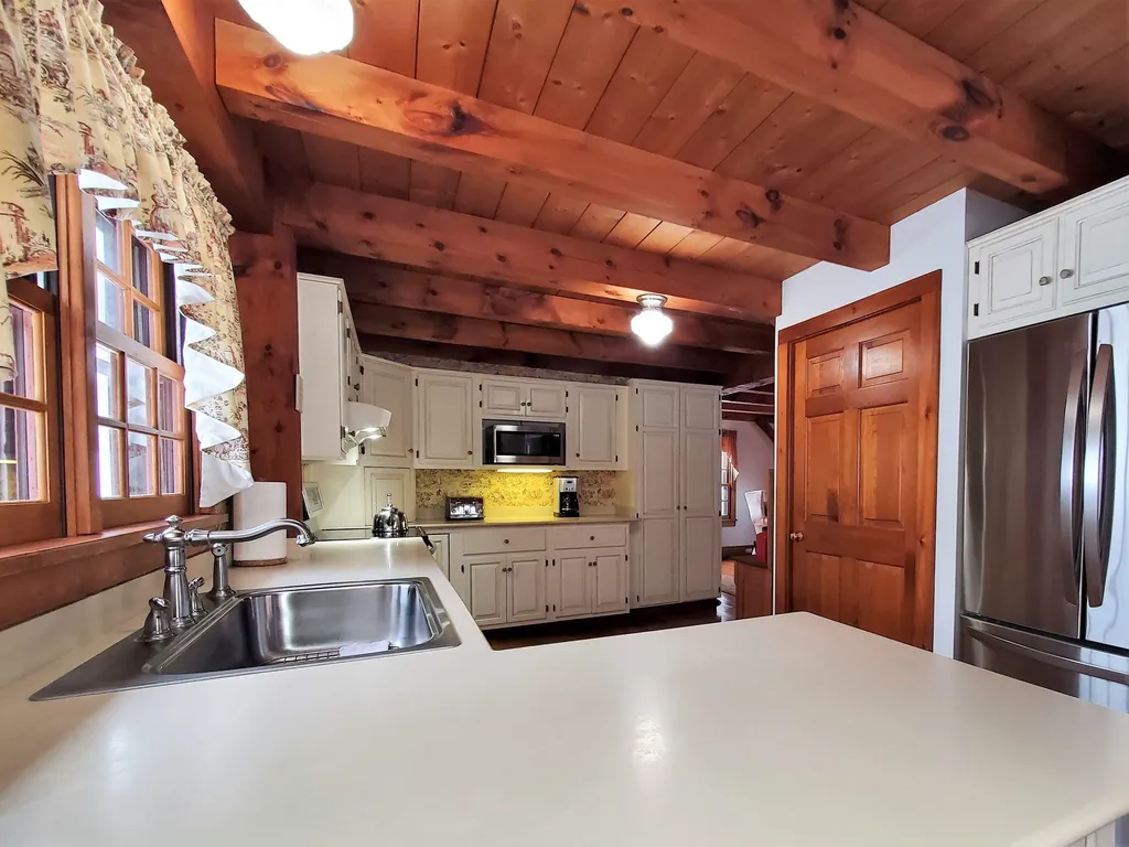 546 Perkins Hill Road Alexandria NH 03222