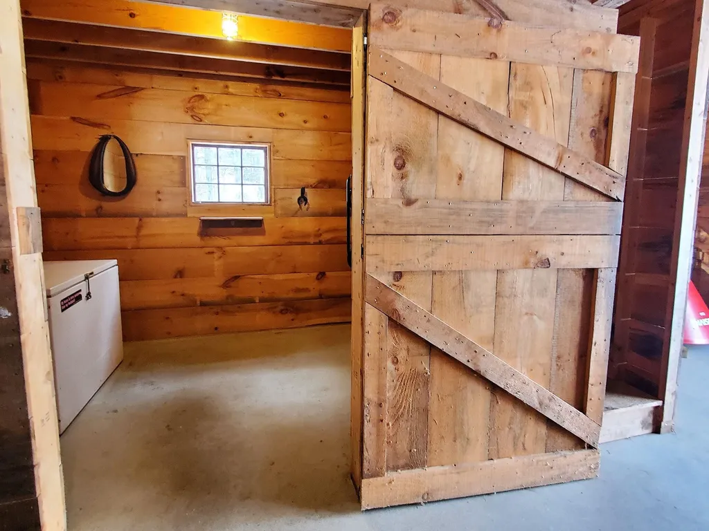 546 Perkins Hill Road Alexandria NH 03222