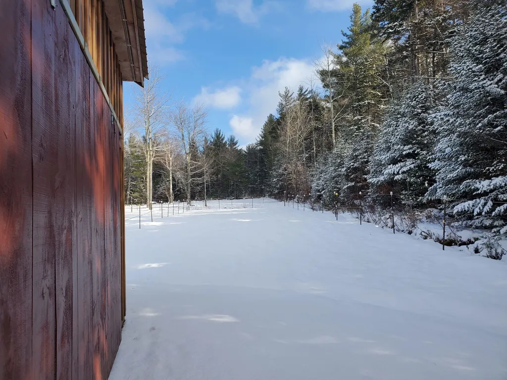 546 Perkins Hill Road Alexandria NH 03222