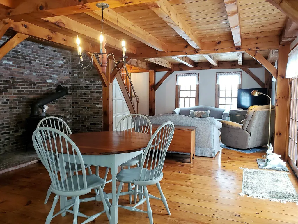 546 Perkins Hill Road Alexandria NH 03222