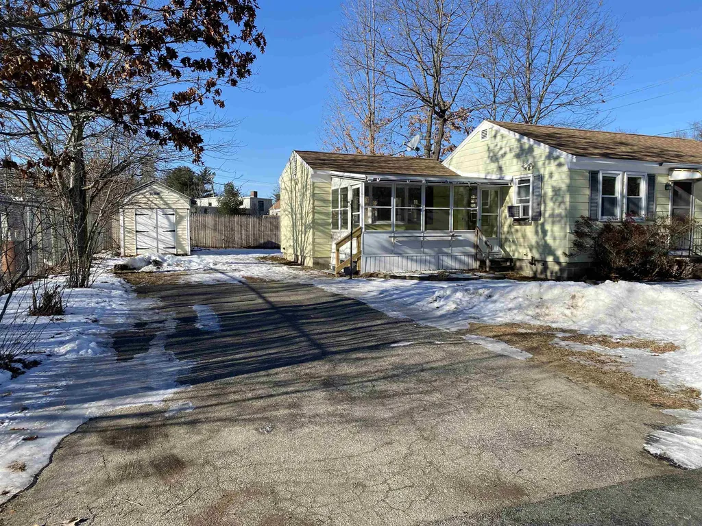 1 Great Falls Avenue Rochester NH 03867