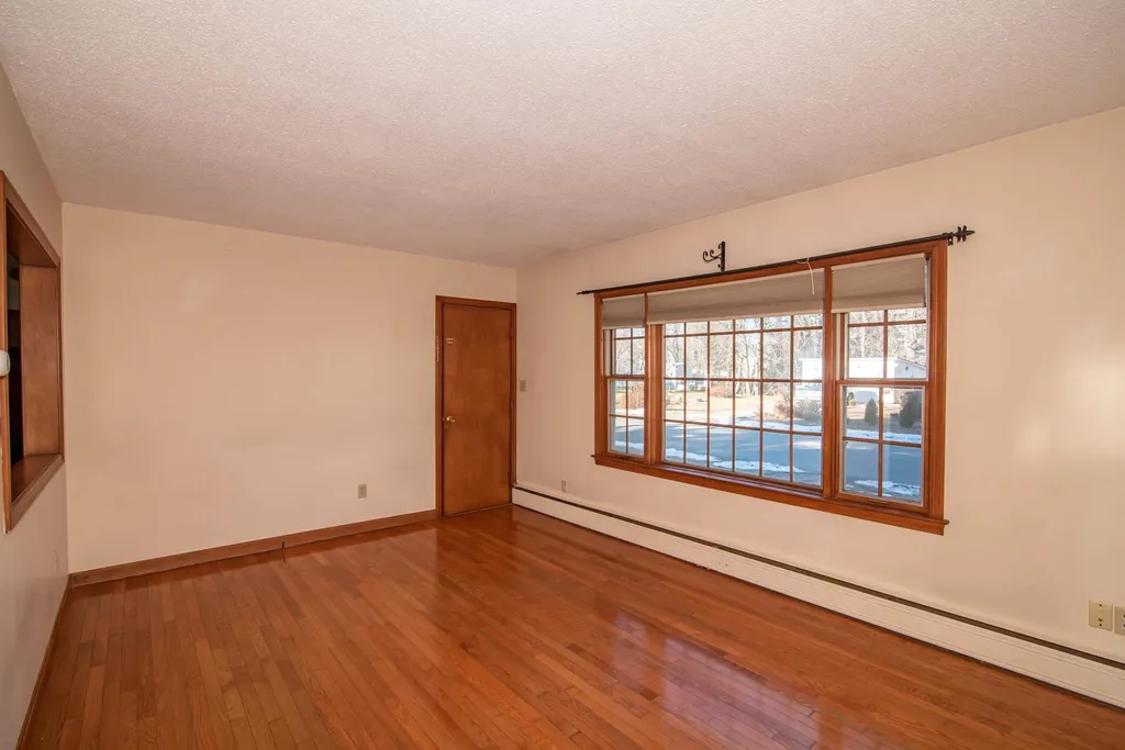 59 Maybrook Avenue Manchester NH 03102