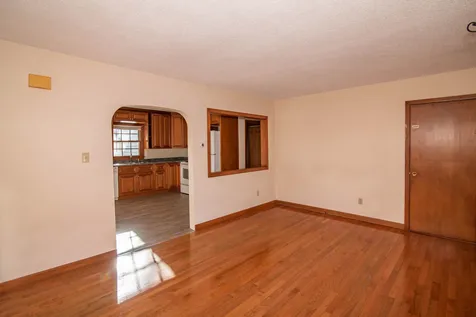 59 Maybrook Avenue Manchester NH 03102