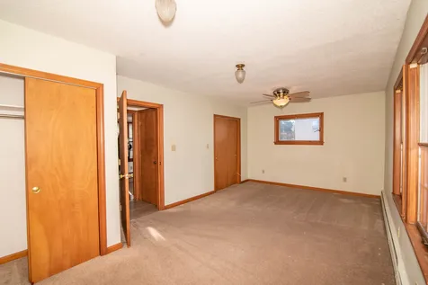 59 Maybrook Avenue Manchester NH 03102