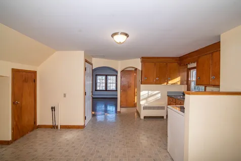59 Maybrook Avenue Manchester NH 03102