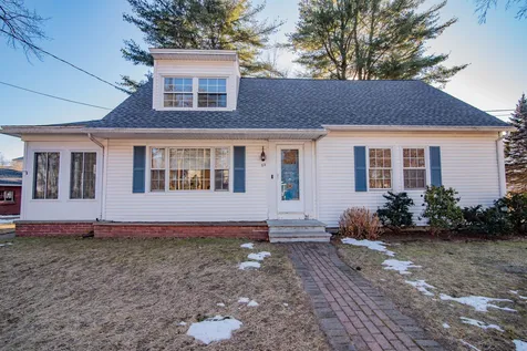 59 Maybrook Avenue Manchester NH 03102