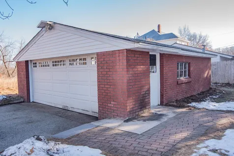 59 Maybrook Avenue Manchester NH 03102