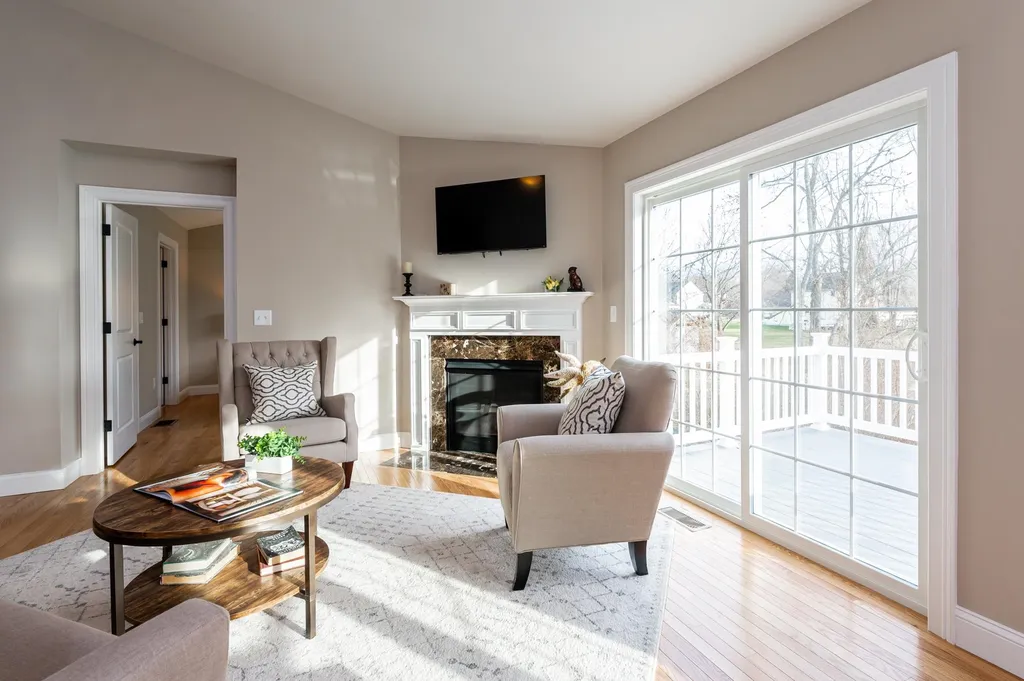 60a Brackett Lane Hudson NH 03051