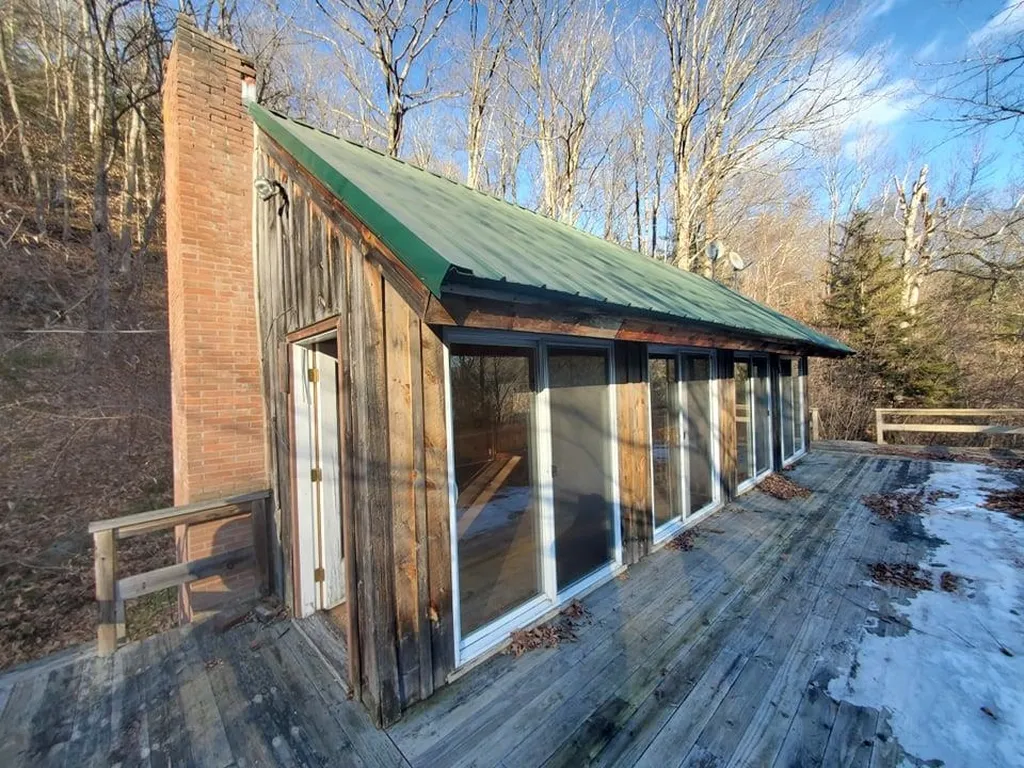 3126 Stage Road Guilford VT 05301