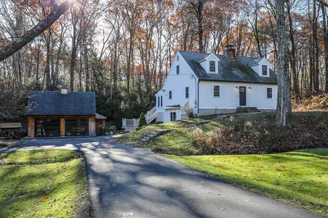 11 Nevins Road Hollis NH 03049